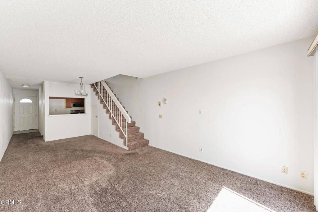 246 E Surfside Drive Property Photo 7