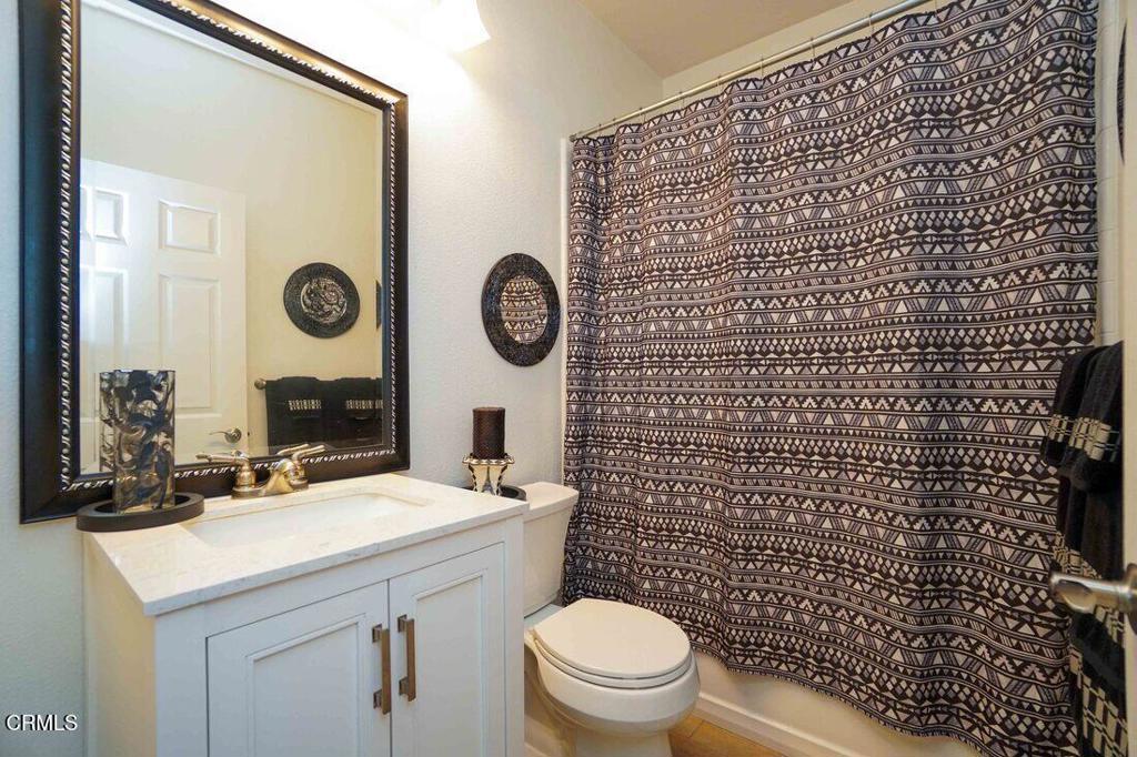 1239 Bayside Lane Property Photo 11