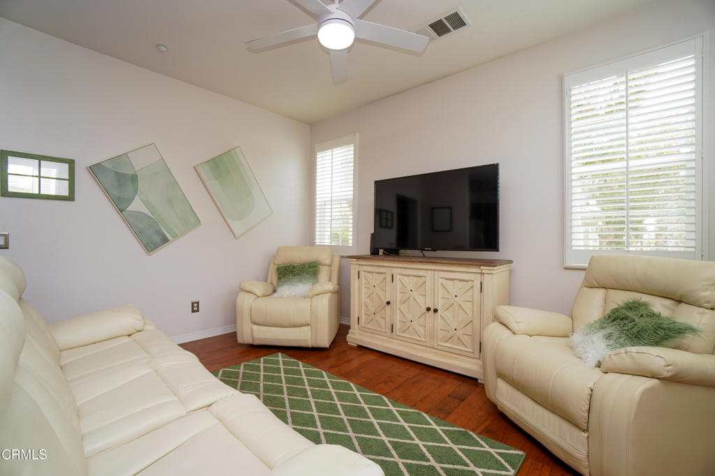 1239 Bayside Lane Property Photo 17