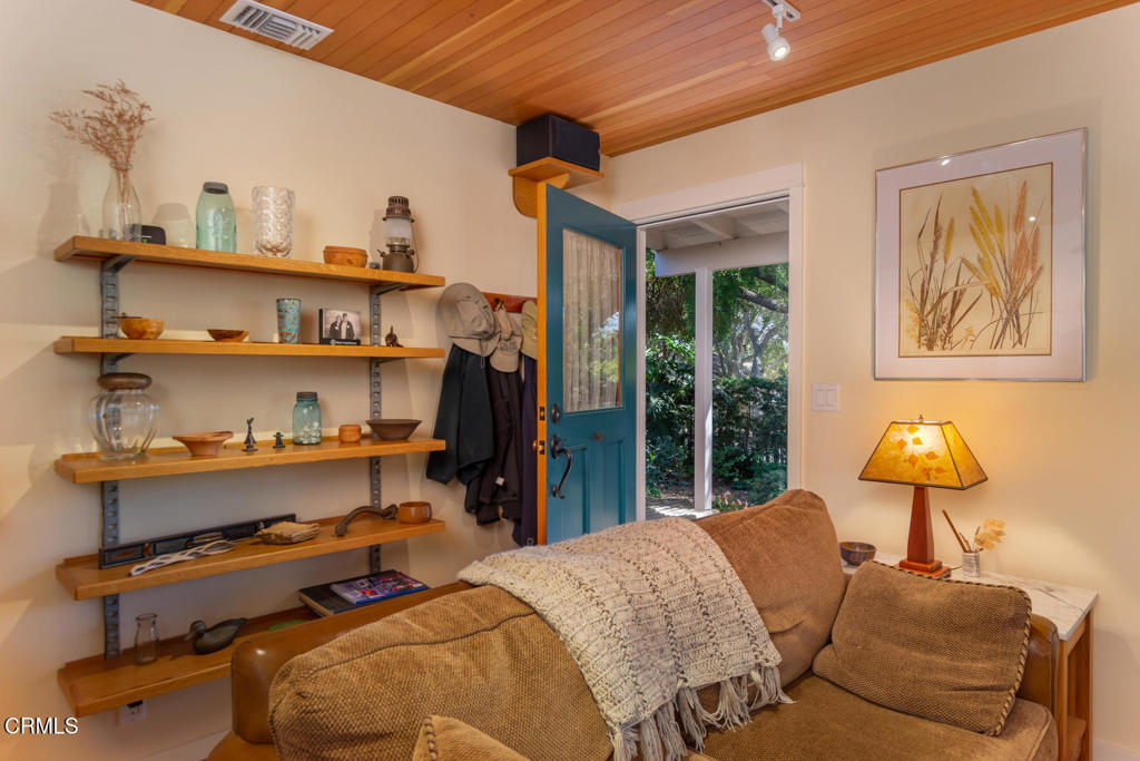 1205 Say Road Property Photo 3