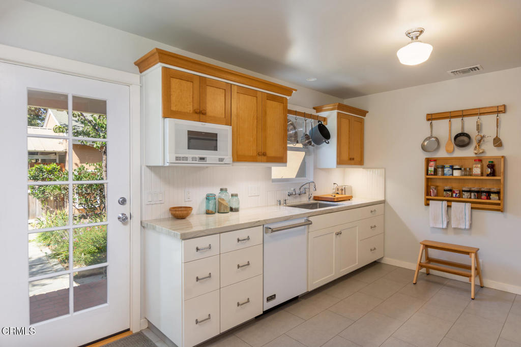 1205 Say Road Property Photo 9