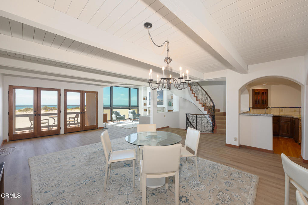 3265 Ocean Drive Property Photo 4