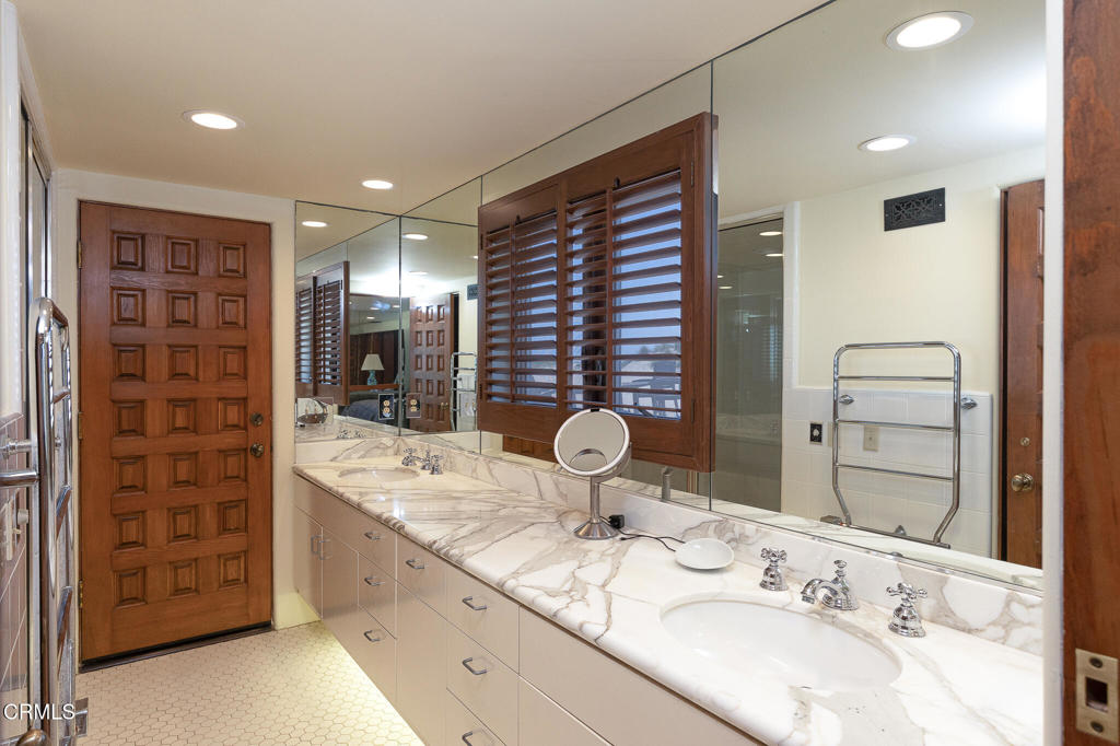 3265 Ocean Drive Property Photo 40