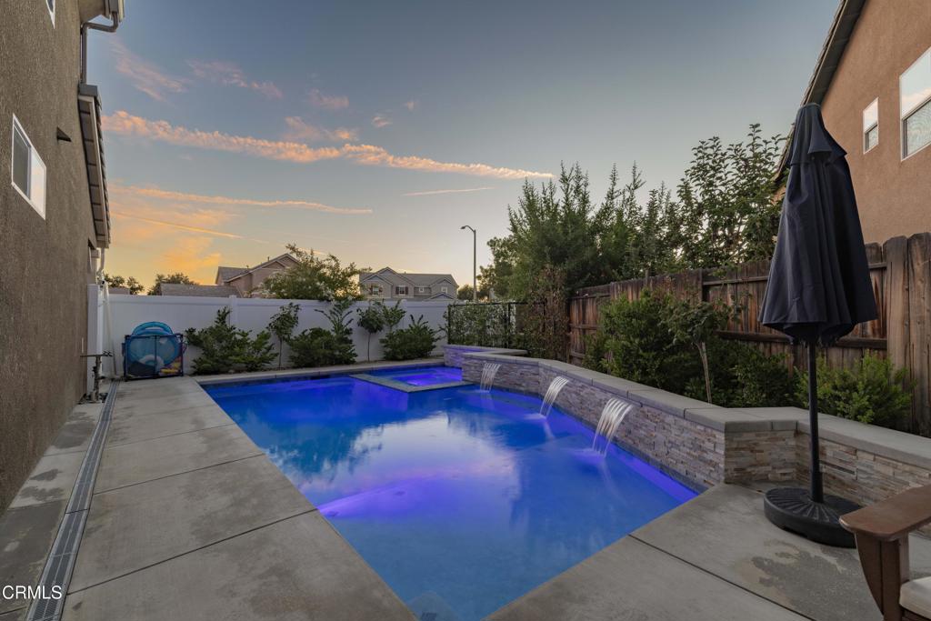 1408 Waterfall Lane Property Photo 3