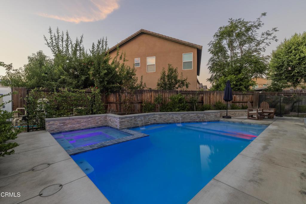 1408 Waterfall Lane Property Photo 4