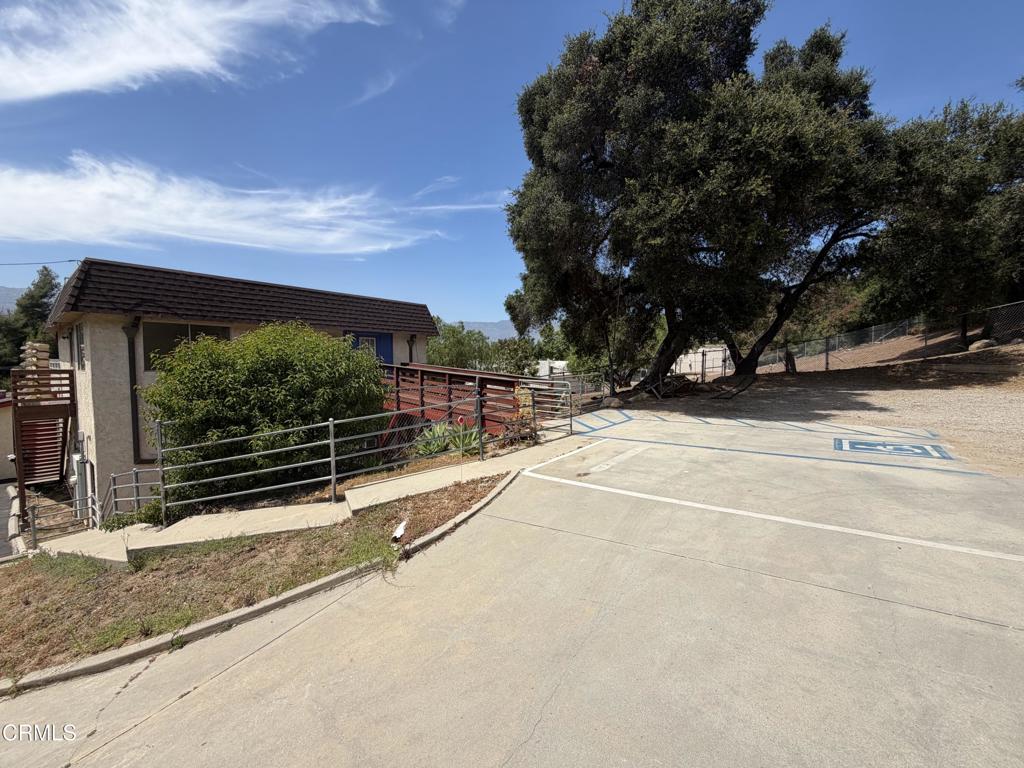 11400 N Ventura Avenue Floor 2 Property Photo 4