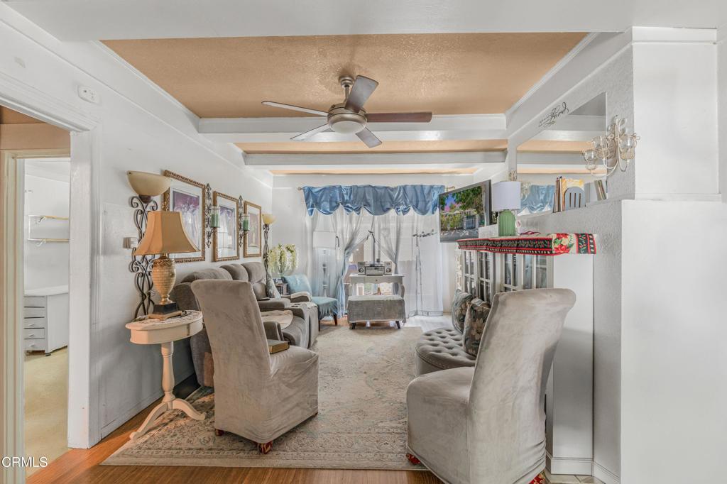426 Sespe Avenue Property Photo 3