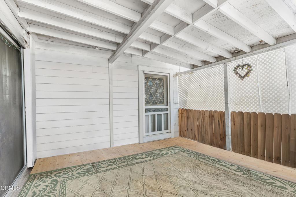 426 Sespe Avenue Property Photo 21