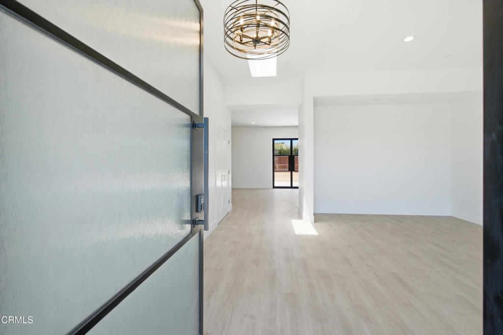 1013 Colina Vista Property Photo 7