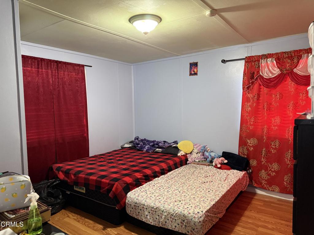 1174 S I Street Property Photo 2