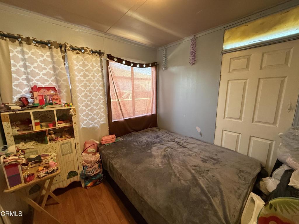1174 S I Street Property Photo 4