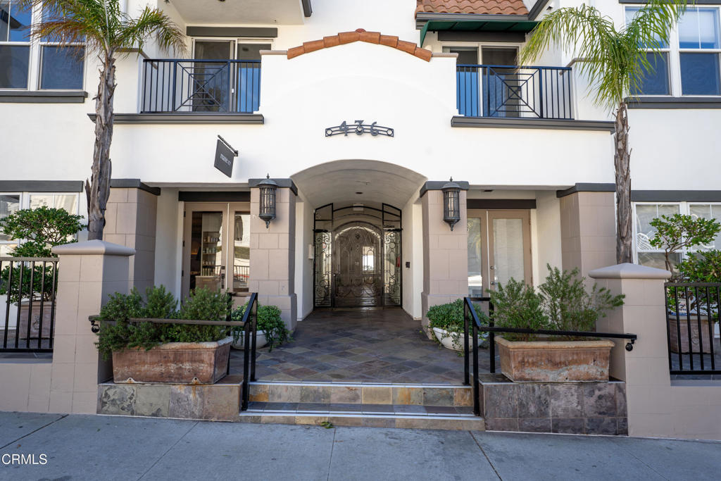 436 Poli Street 308 Property Photo 2