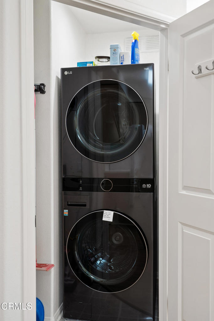 436 Poli Street 308 Property Photo 24