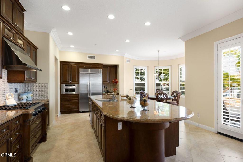 1734 Aleutian Way Property Photo 8