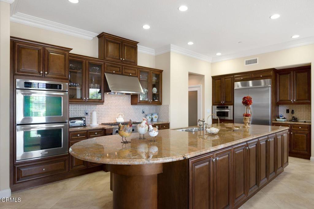 1734 Aleutian Way Property Photo 10