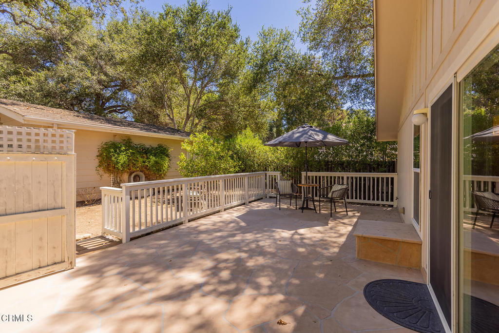 406 E Aliso Street Property Photo 24
