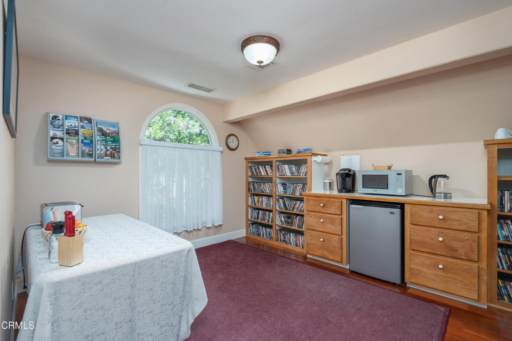 1221 Highway 41 Property Photo 17