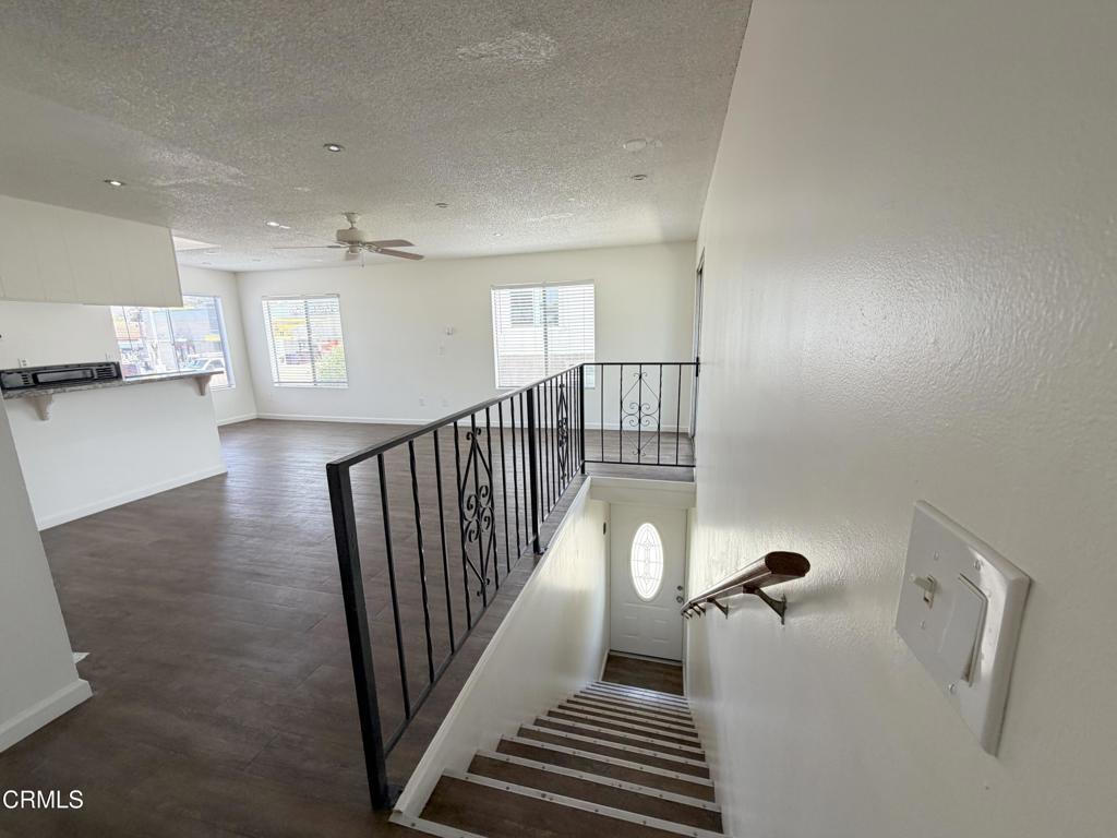 129 Santa Anna Street Property Photo 9