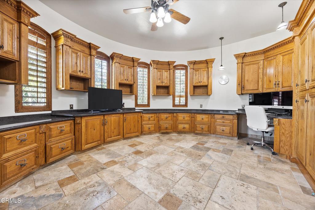 15009 Yokuts Lane Property Photo 35