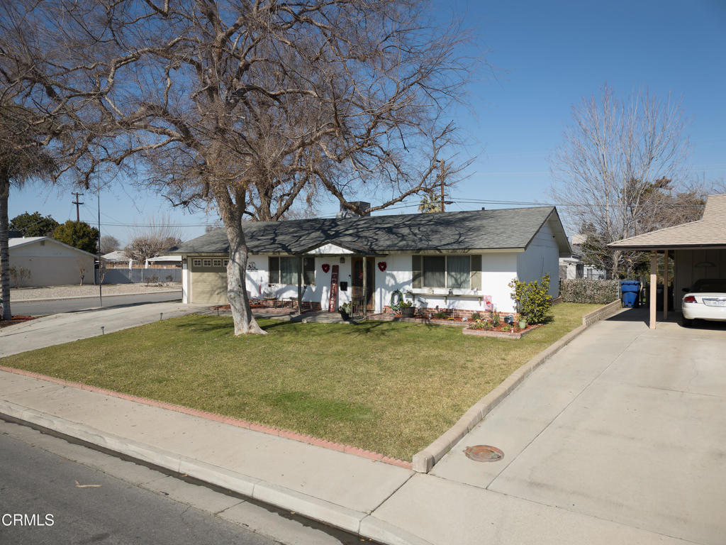 5812 Burke Way Property Photo 4