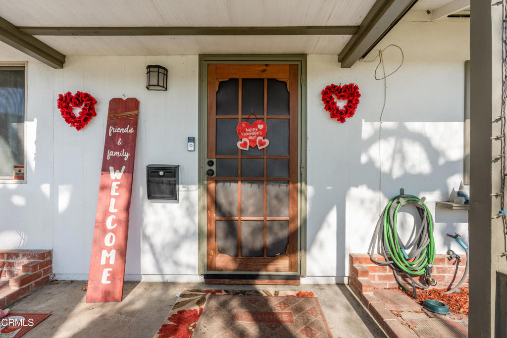 5812 Burke Way Property Photo 8