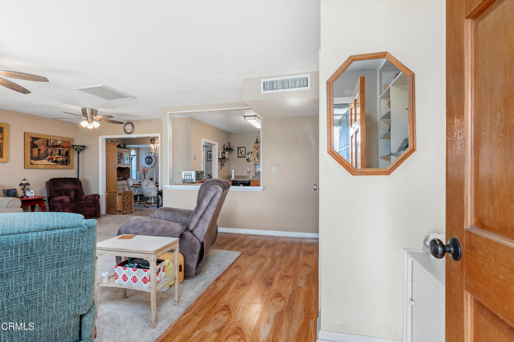5812 Burke Way Property Photo 9