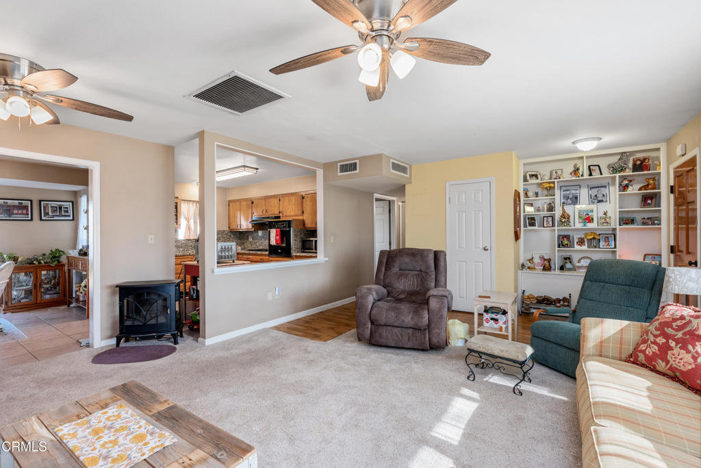 5812 Burke Way Property Photo 10