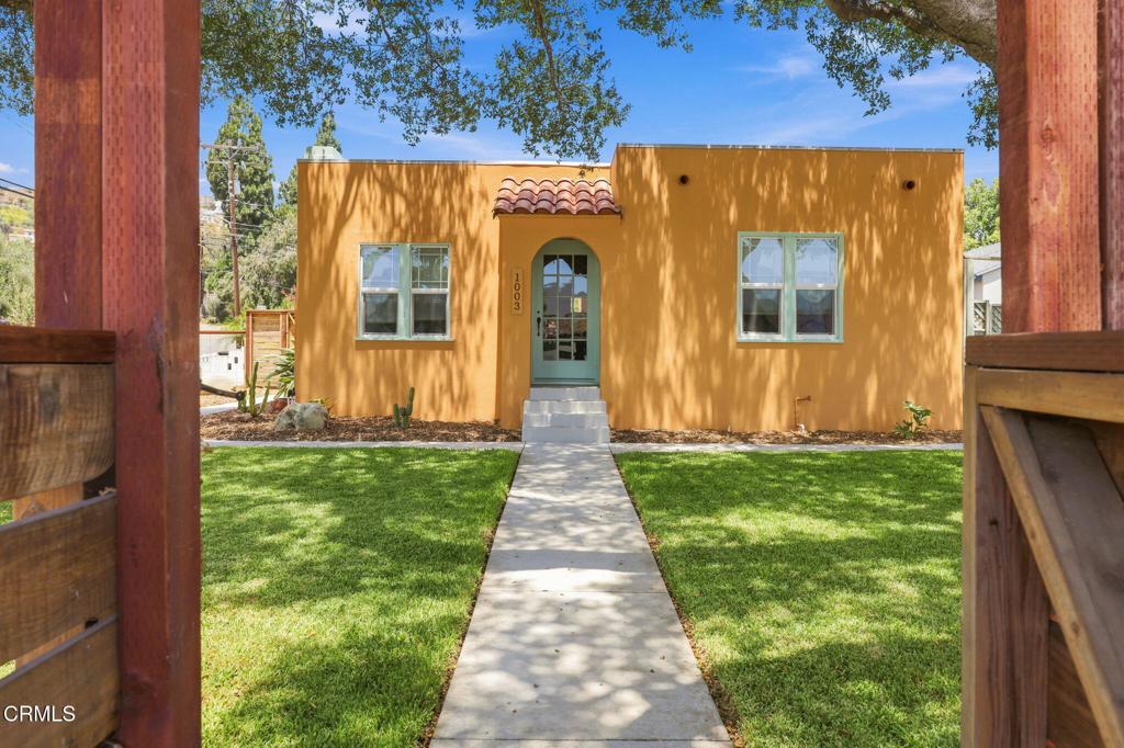 1003 E Virginia Terrace Property Photo 6