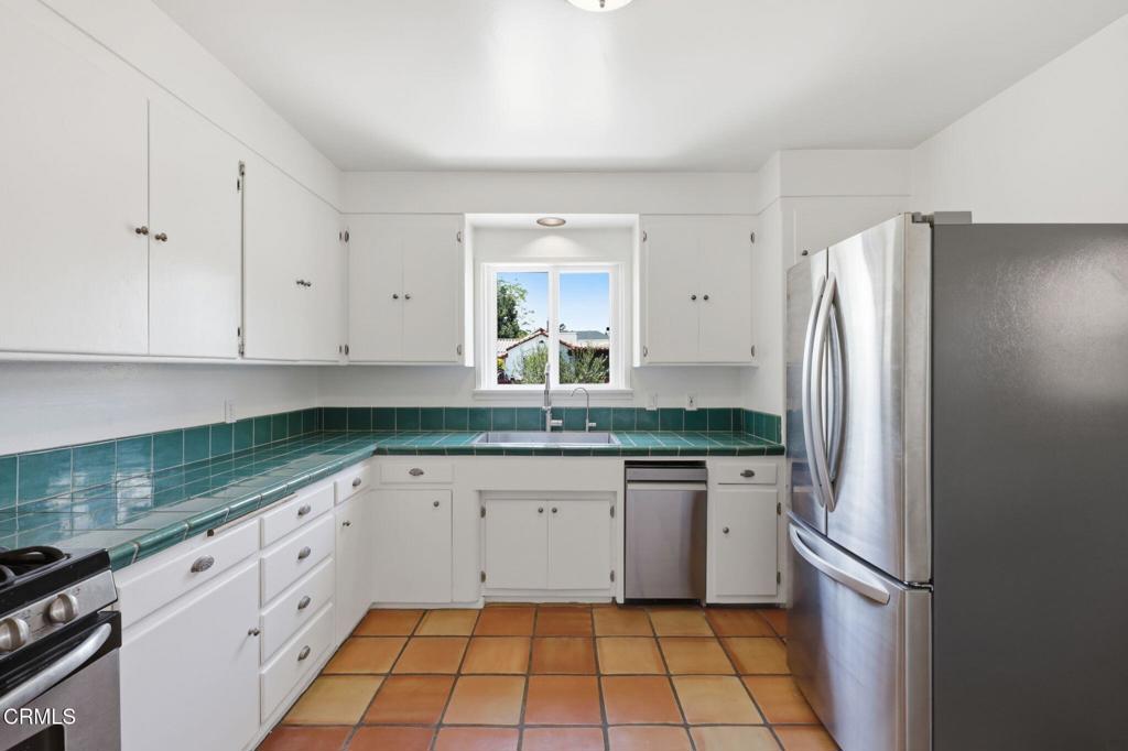 1003 E Virginia Terrace Property Photo 19