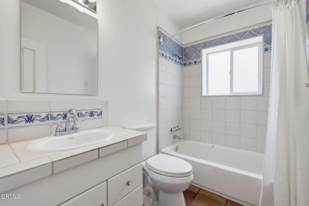 1003 E Virginia Terrace Property Photo 25