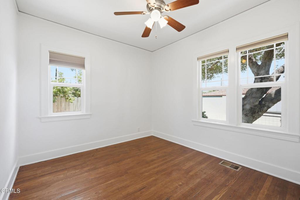 1003 E Virginia Terrace Property Photo 26