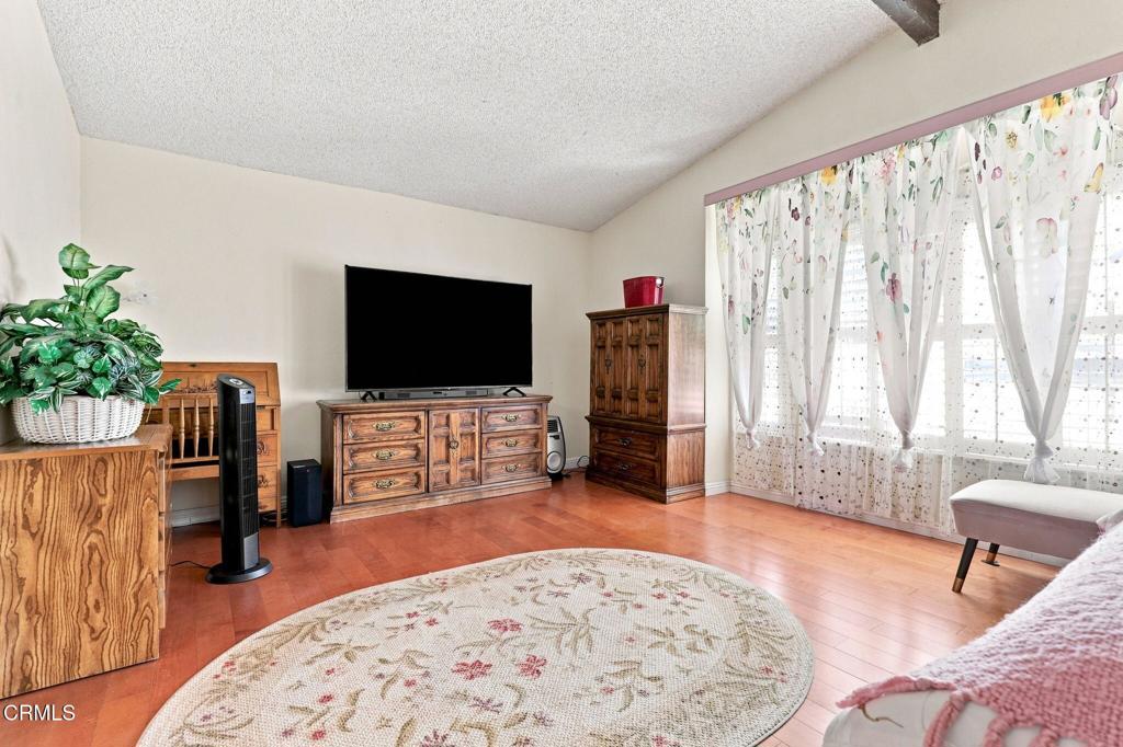 1935 El Rancho Drive Property Photo 32