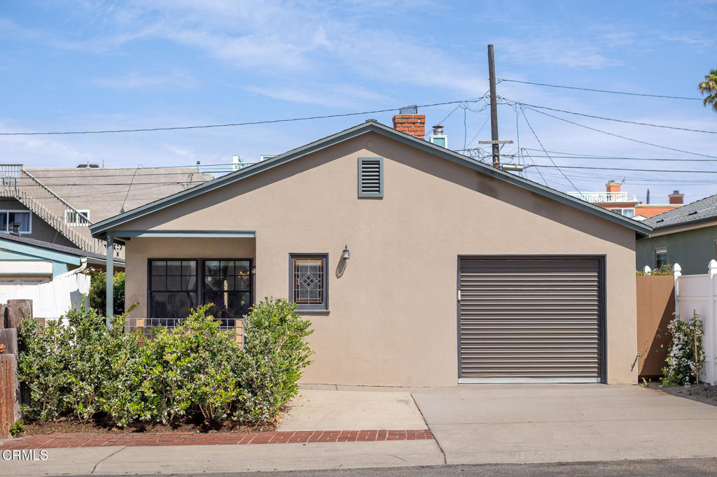 117 Tujunga Avenue Property Photo 2