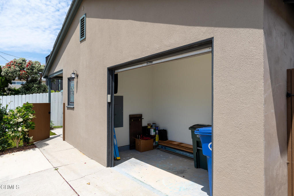 117 Tujunga Avenue Property Photo 32