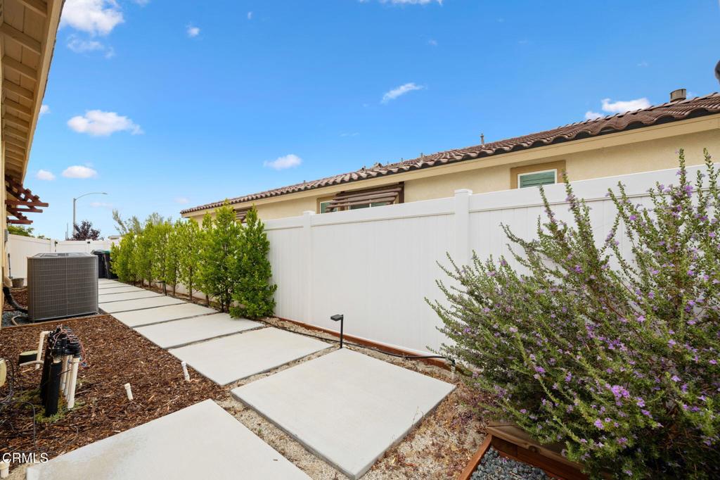 2123 Helconia Court Property Photo 43