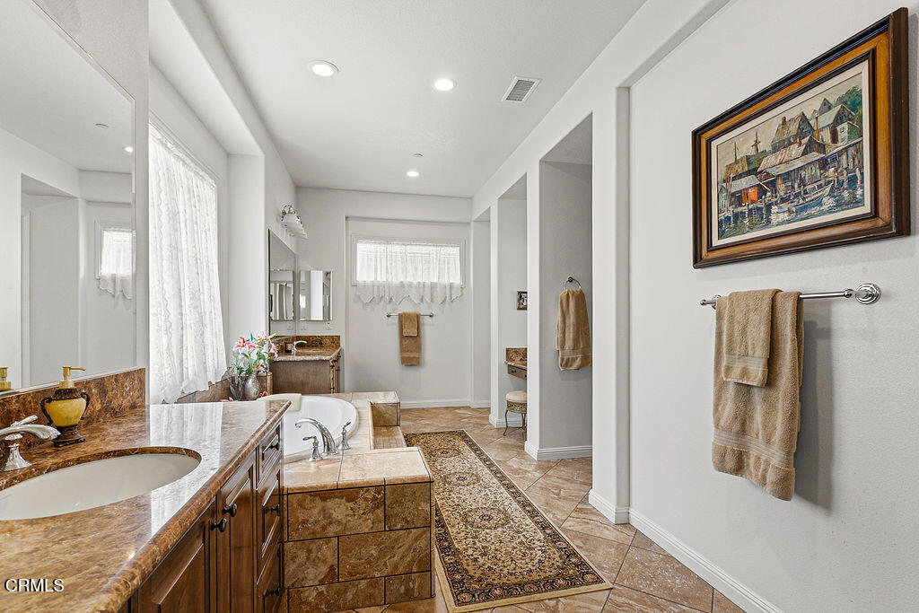 7274 Hightop Street Property Photo 32