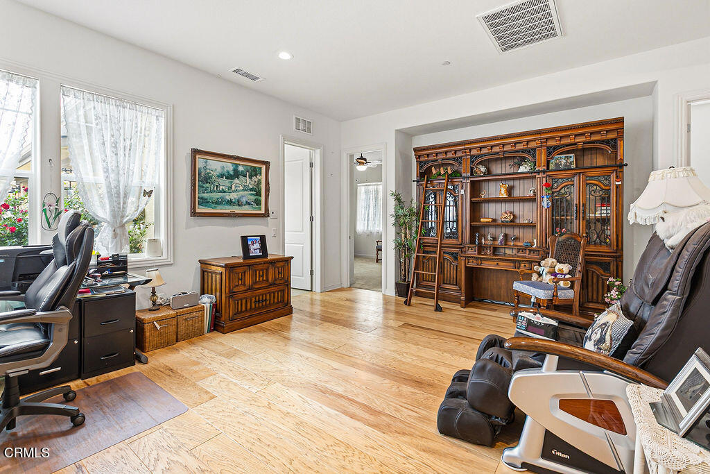 7274 Hightop Street Property Photo 49