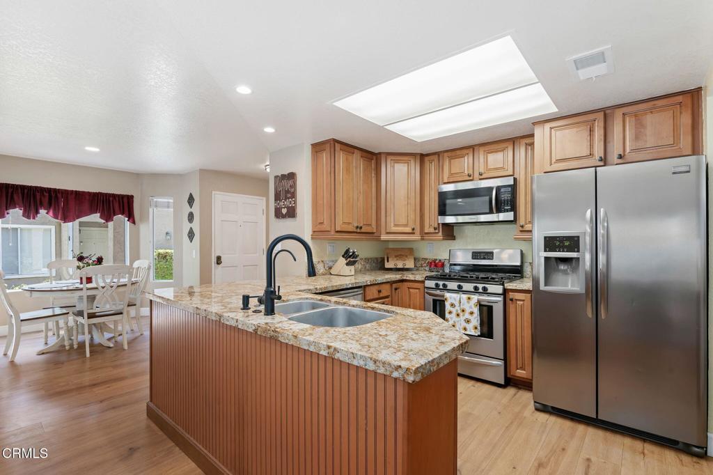 6030 Via Montanez Property Photo 7