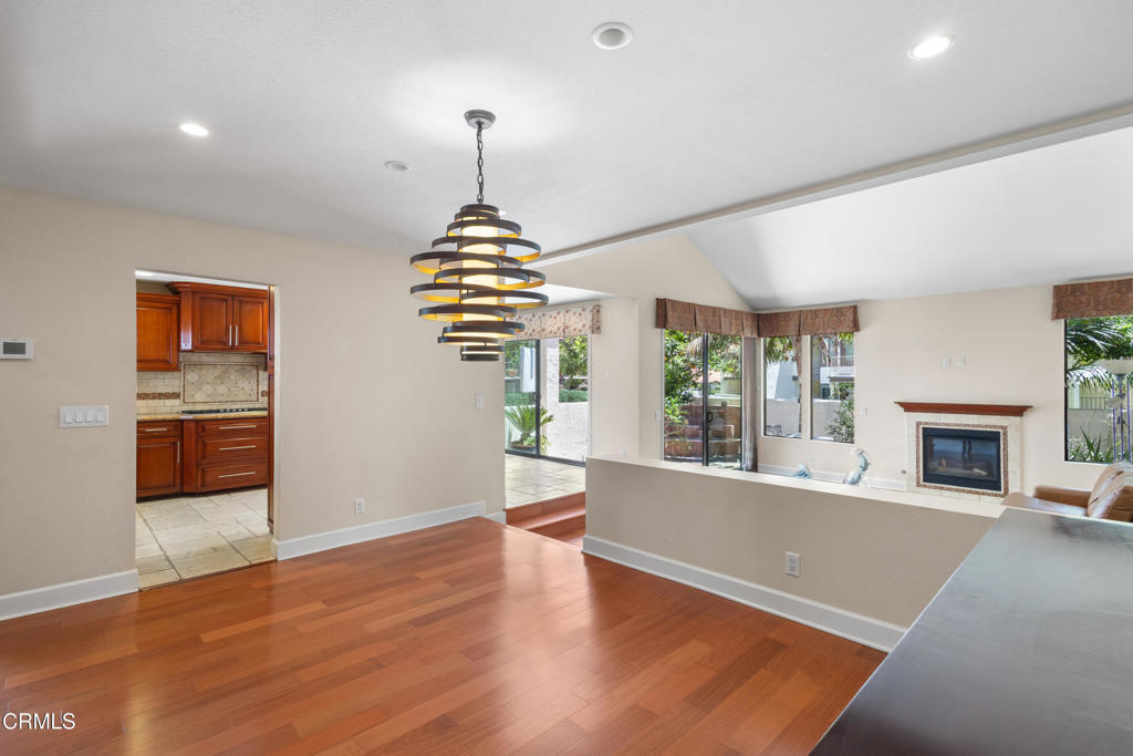 2114 Vina Del Mar Property Photo 11