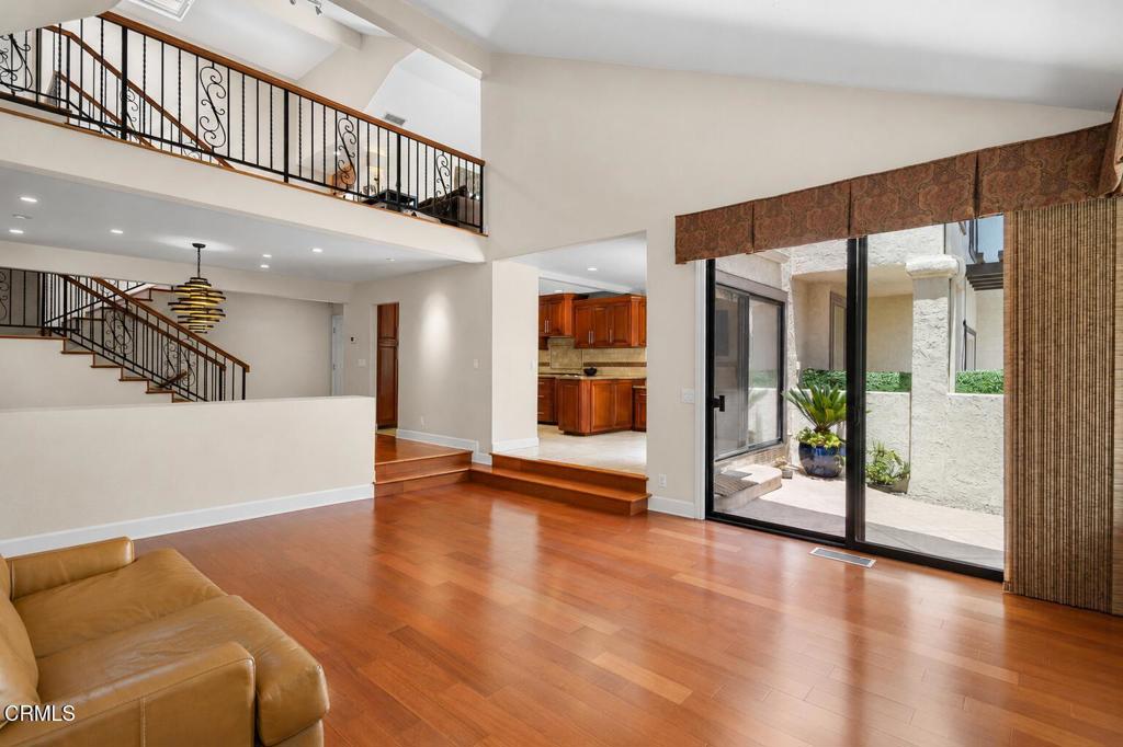 2114 Vina Del Mar Property Photo 13