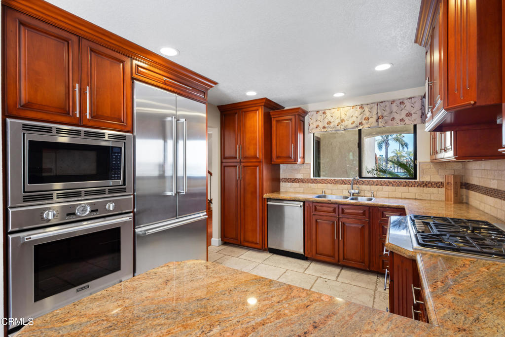 2114 Vina Del Mar Property Photo 19