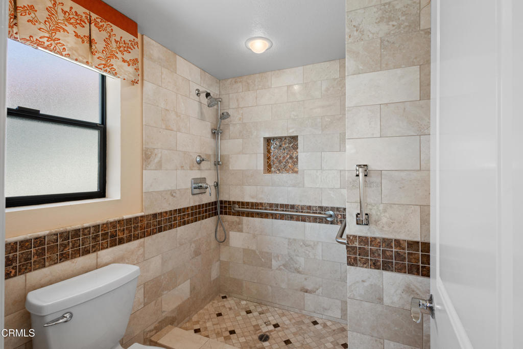 2114 Vina Del Mar Property Photo 48