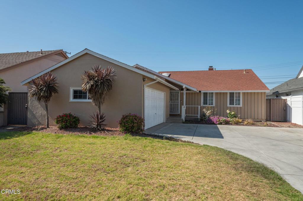 1109 Douglas Avenue Property Photo 1