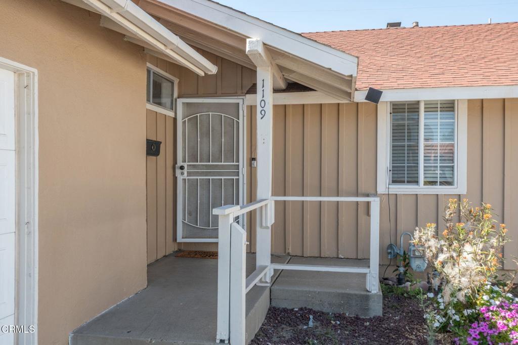 1109 Douglas Avenue Property Photo 2