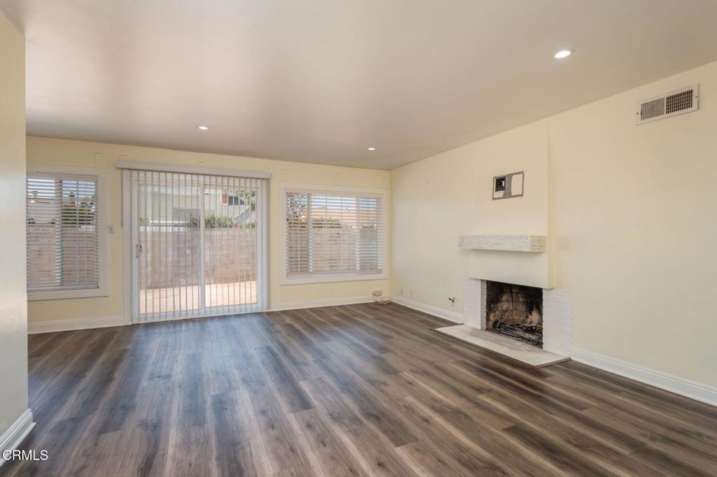 1109 Douglas Avenue Property Photo 5