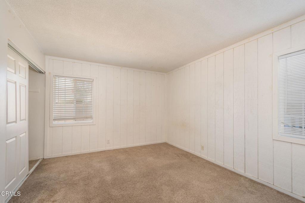 1109 Douglas Avenue Property Photo 12