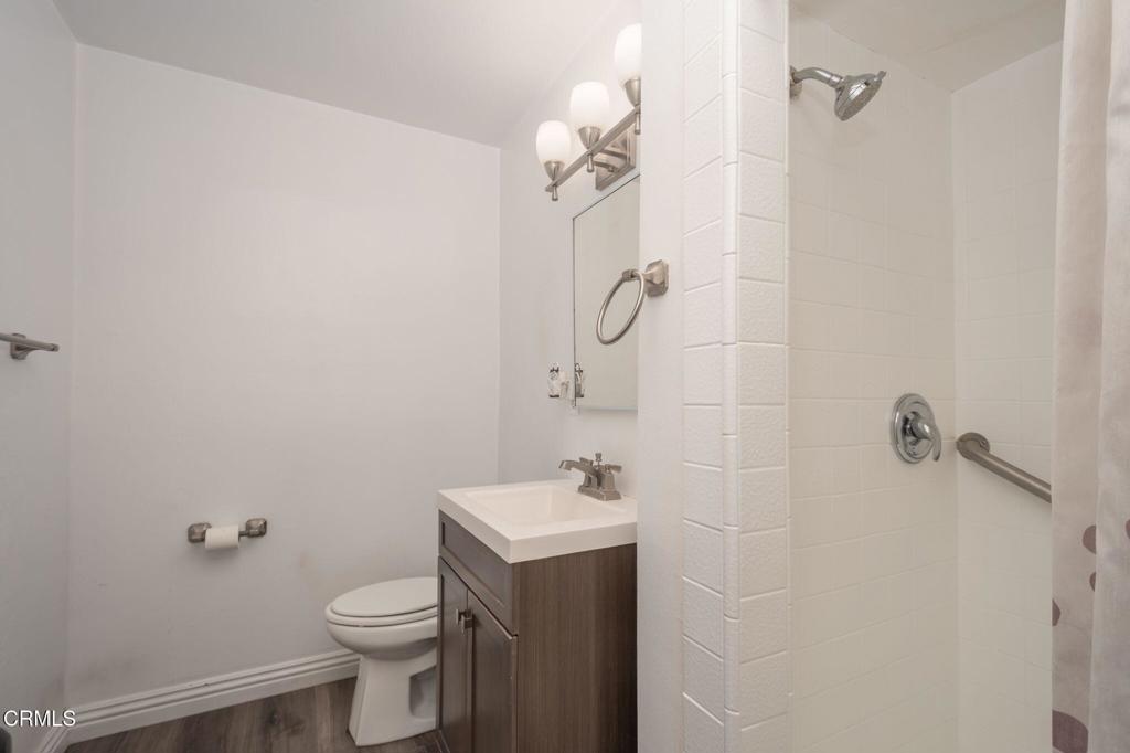 1109 Douglas Avenue Property Photo 13