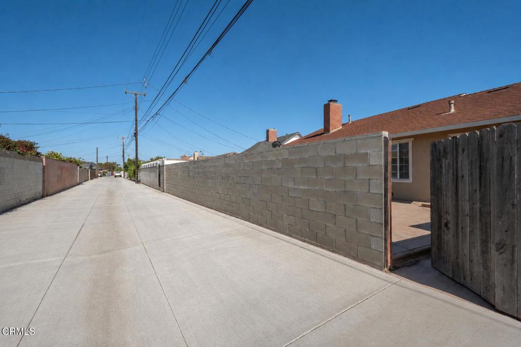 1109 Douglas Avenue Property Photo 20