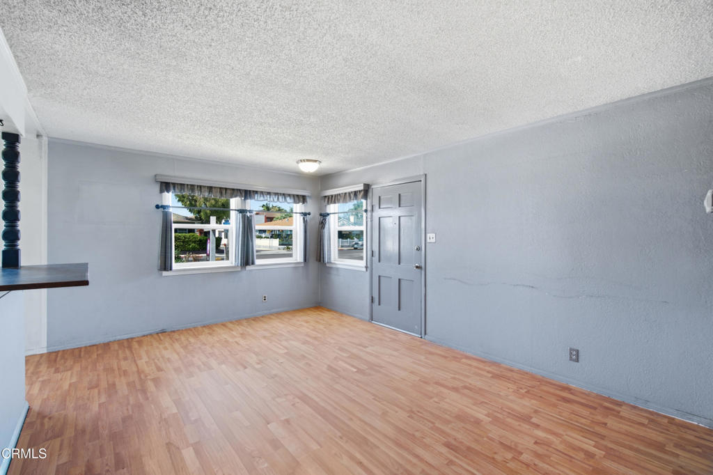 2385 Pierpont Boulevard Property Photo 6