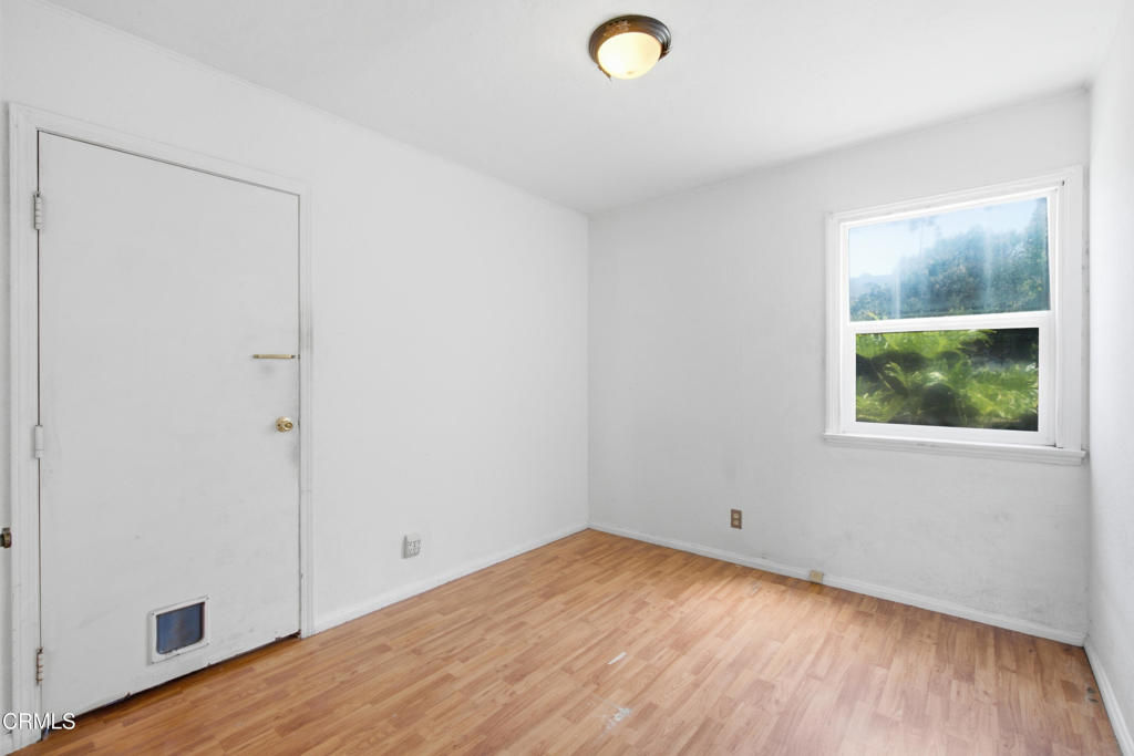 2385 Pierpont Boulevard Property Photo 15
